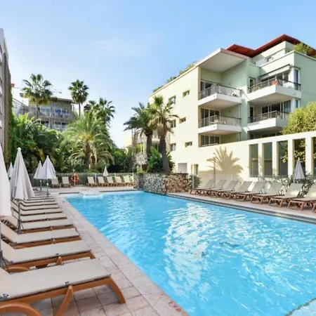 Apartment Port Prestige - Terrasse - Piscine - Parking