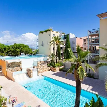 Port Prestige - Terrasse - Piscine - Parking Apartment *
